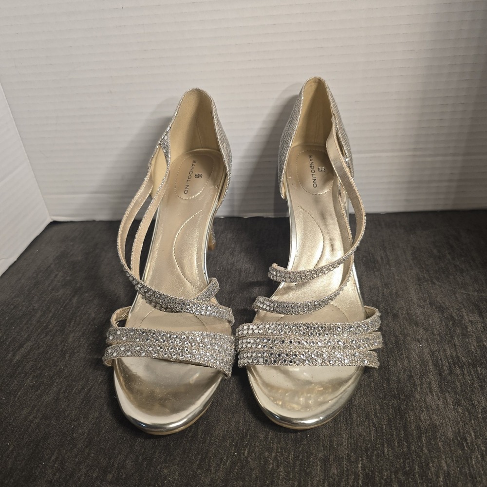 Bandolino Meggie Silver Gold Rhinestones Sparkle Glamour Pump Dress Sandal 9.5M